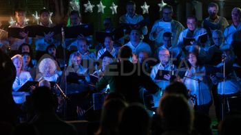 El Hospital Orlando Alassia palpitó la Navidad: música, misa criolla y pesebre viviente