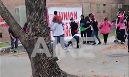 Un joven de 23 años recibió un disparo en la previa del partido y se encuentra estable en el hospital. Un joven de 23 años recibió un disparo en la previa del partido y se encuentra estable en el hospital.