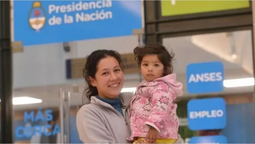 AUH noviembre 2025: de cuánto es el monto tras el nuevo aumento confirmado. AUH noviembre 2025: de cuánto es el monto tras el nuevo aumento confirmado.