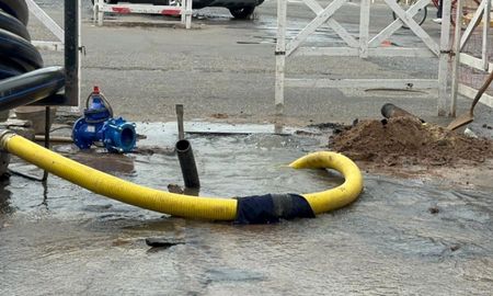 Los trabajos de Aguas Santafesinas generan este jueves complicaciones en el tránsito en dos sectores del centro. Los trabajos de Aguas Santafesinas generan este jueves complicaciones en el tránsito en dos sectores del centro.