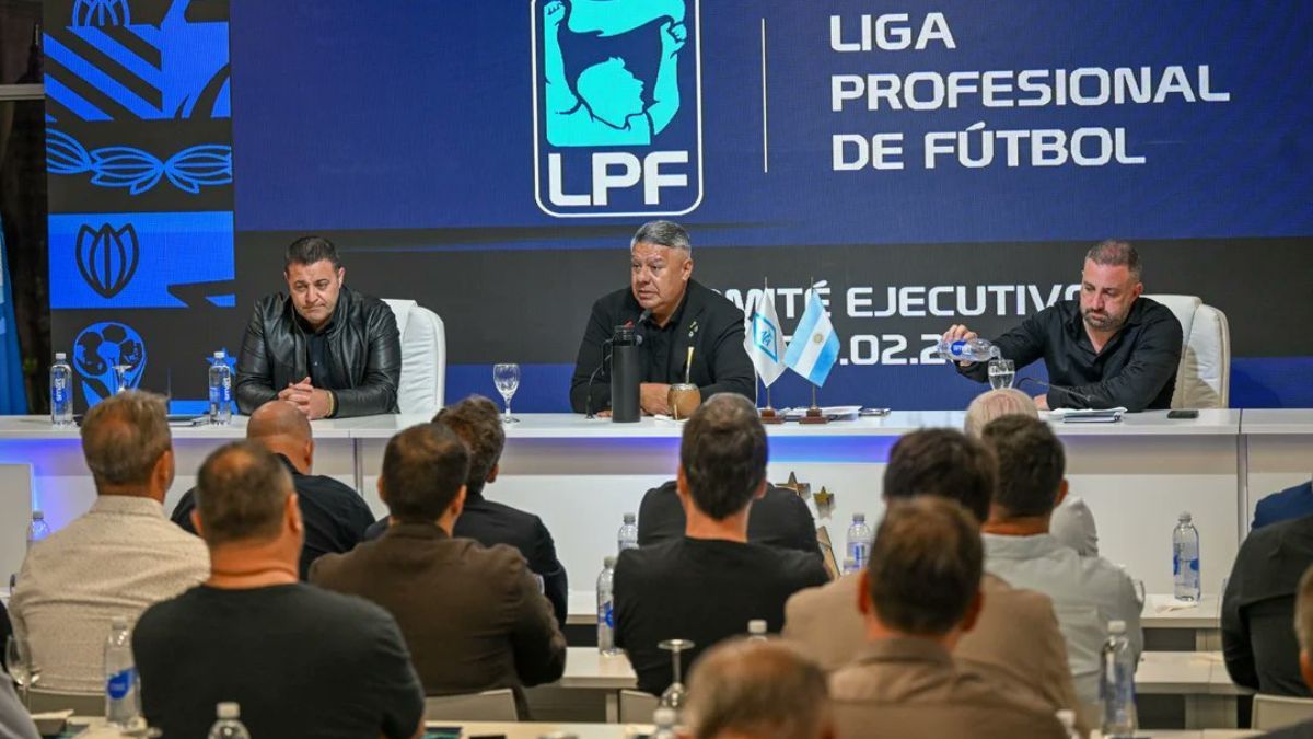 Bombazo de la AFA: decidió suspender la fecha 9 en repudio a la denuncia realizada por ARCA.