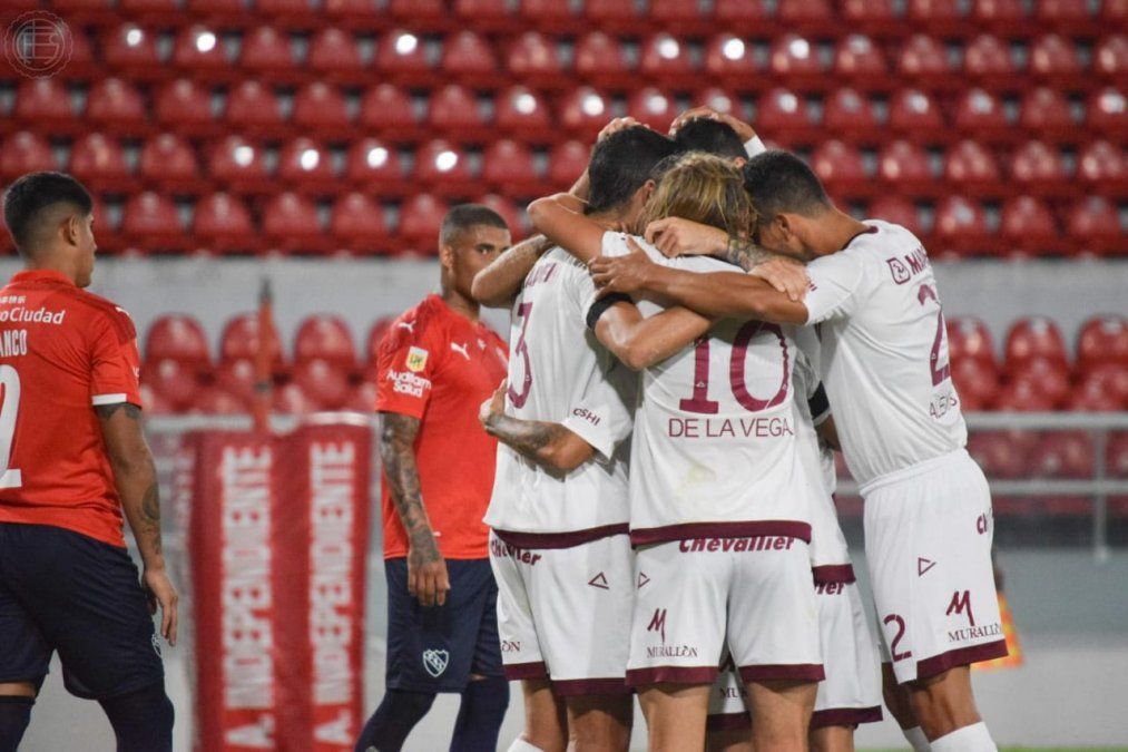 El conjunto Granate consiguió un gran triunfo como visitante en el debut de la Copa de la Liga.