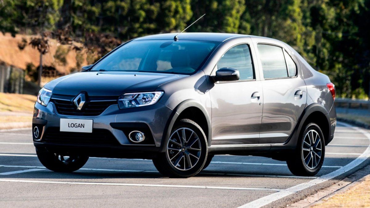 Renault Logan.