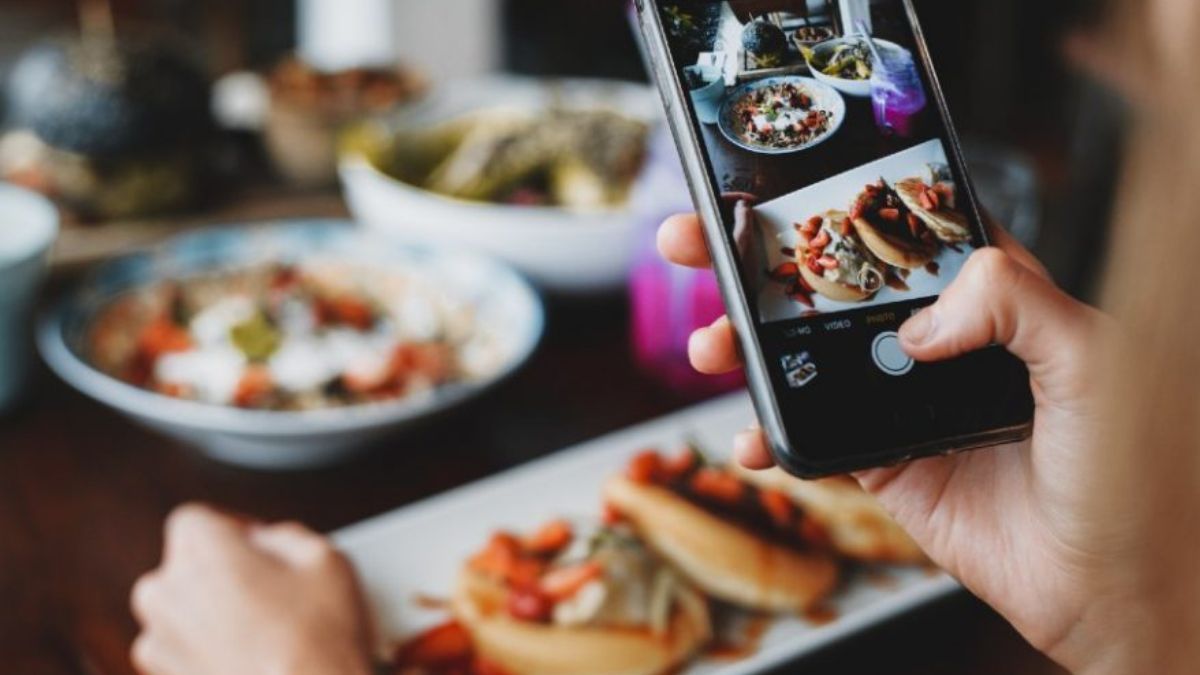 Lo que vivimos es algo lindo y tan importante que queremos que nos quede en la memoria para siempre y, sin embargo, nos limitamos a grabarlo. Lo que vivimos es algo lindo y tan importante que queremos que nos quede en la memoria para siempre y, sin embargo, nos limitamos a grabarlo.