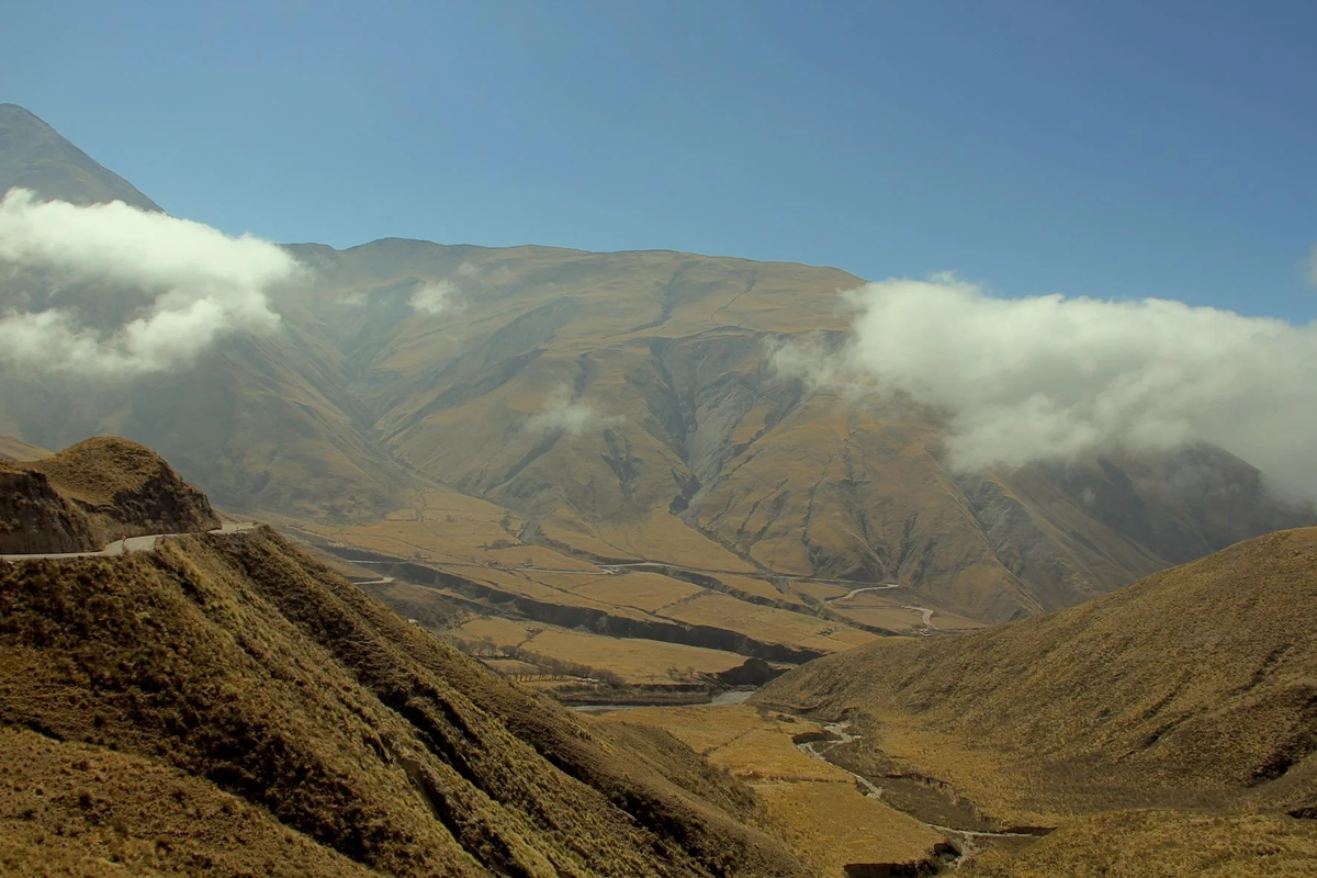 Paseo por las nubes:&nbsp; La Cuesta del Obispo