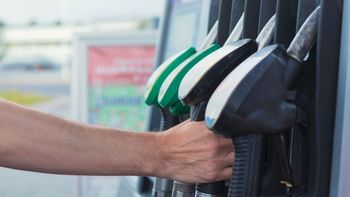 Cómo funcionarán las estaciones de servicio en Nochebuena en Santa Fe