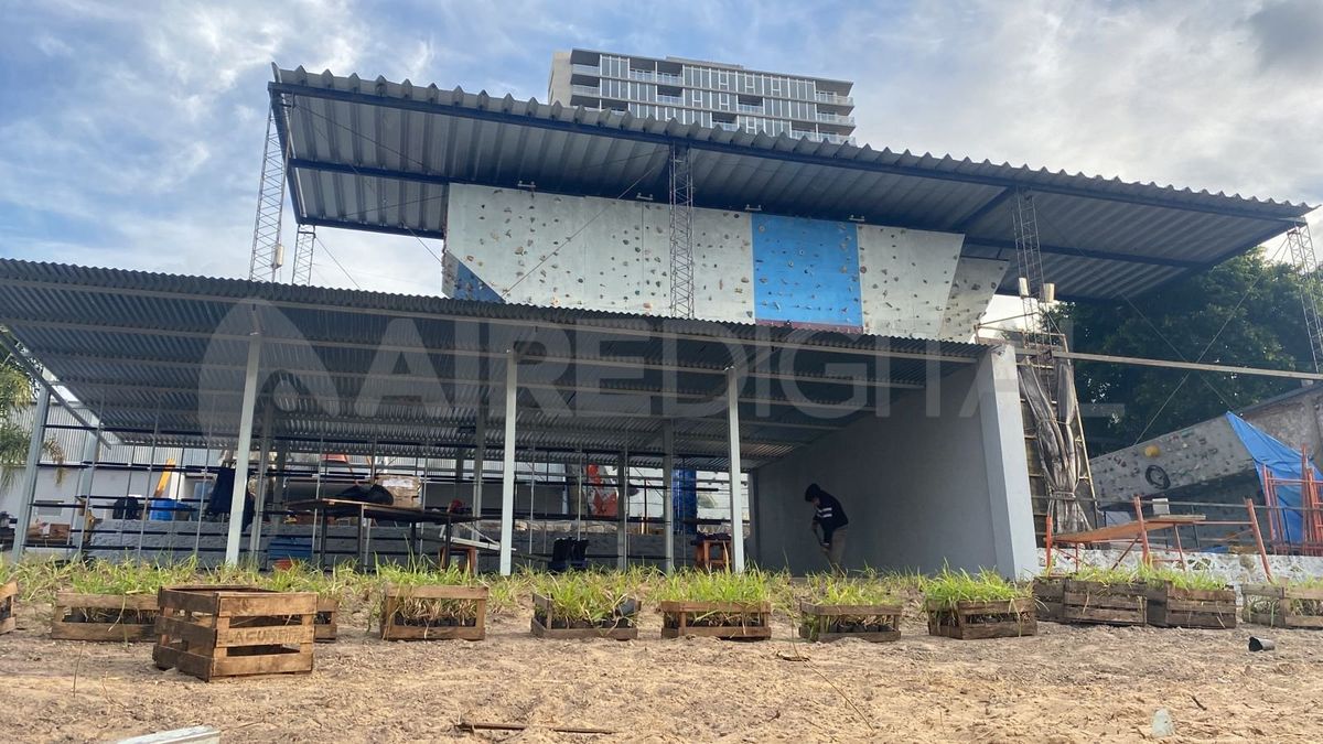 Canotaje y paracanotaje son algunos de los deportes que se practican en la tradicional institución santafesina.