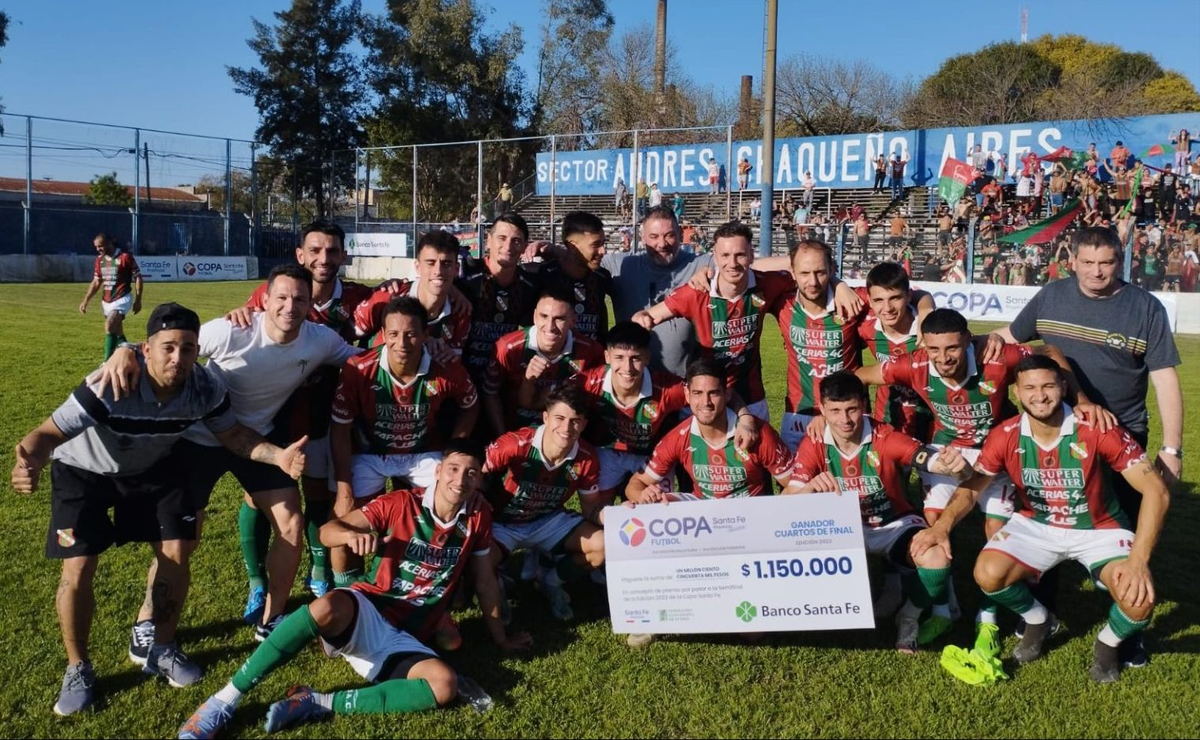 Sportivo Las Parejas goleó 4-1 a Argentino de Rosario y avanzó a las semis de la Copa Santa Fe 2023. Sportivo Las Parejas goleó 4-1 a Argentino de Rosario y avanzó a las semis de la Copa Santa Fe 2023.