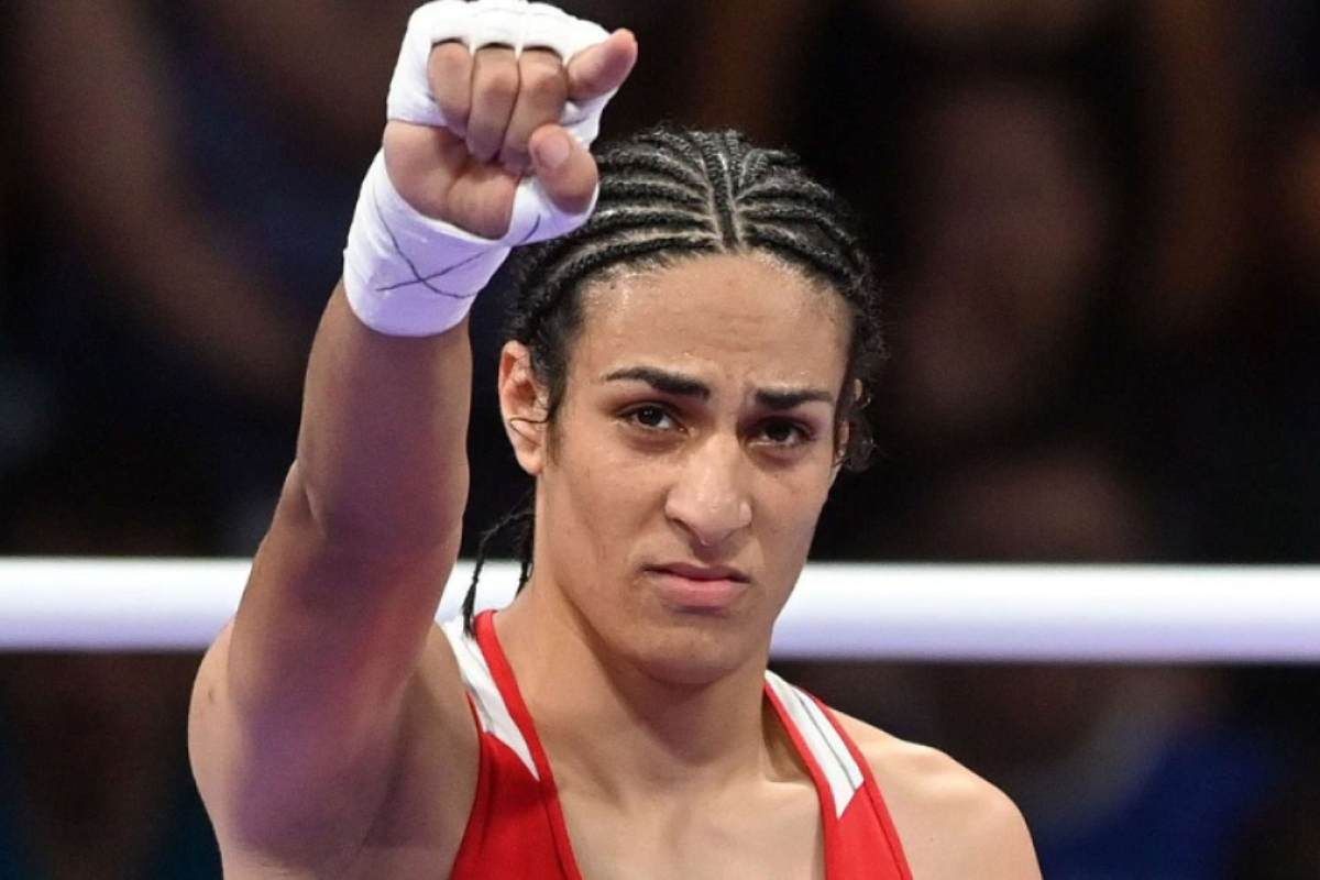 Imane Khelif, la boxeadora argelina de 25 años, quedó envuelta en una polémica sin sentido en medio de su participación en los Juegos Olímpicos. Imane Khelif, la boxeadora argelina de 25 años, quedó envuelta en una polémica sin sentido en medio de su participación en los Juegos Olímpicos.
