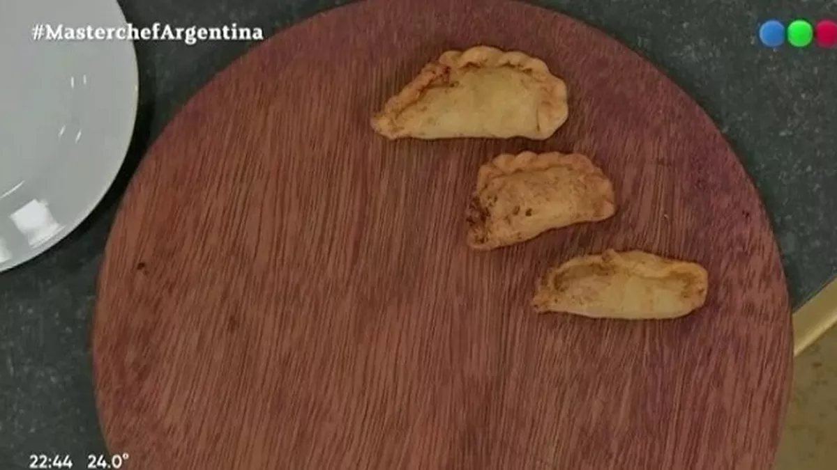 A Catherine Fulop se le quemaron las empanadas en MasterChef Celebrity e hizo estallar las redes.