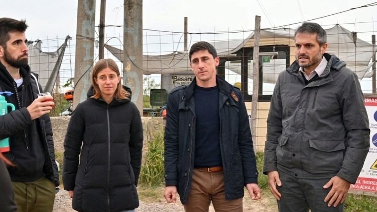 Garibaldi encabezó una jornada de relevamiento y análisis urbano en diversos barrios del sur de Santa Fe.