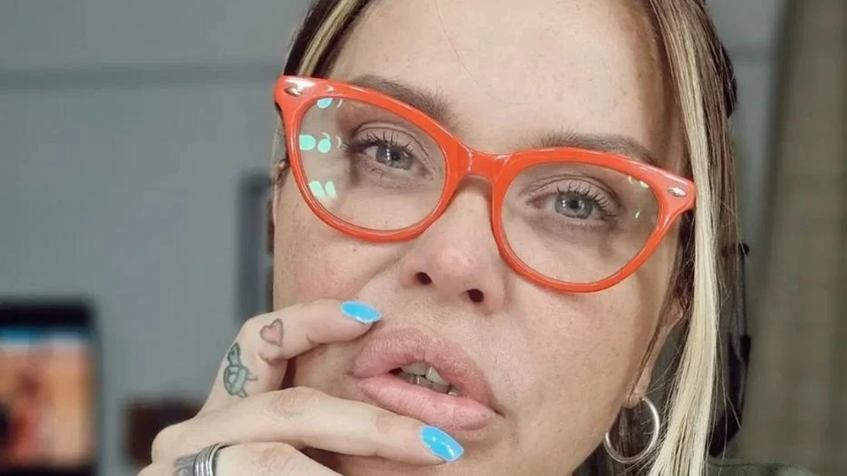 Nazarena V&eacute;lez desactiv&oacute; los rumores de embarazo de Barbie V&eacute;lez.