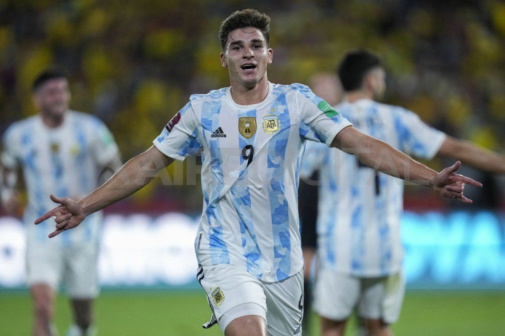 Hacer un gol con esta camiseta es un sueño, dijo Julián Álvarez