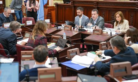 En la sesión de este miércoles se votarán reformas vinculadas al funcionamiento de la Justicia, el Ministerio Público de la Acusación (MPA) y la Defensa Pública. En la sesión de este miércoles se votarán reformas vinculadas al funcionamiento de la Justicia, el Ministerio Público de la Acusación (MPA) y la Defensa Pública.