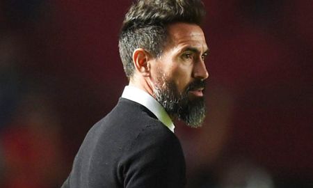 Eduardo Domínguez planea hacer un cambio para el partido de este viernes entre Colón y Arsenal por la Copa de la Liga. Eduardo Domínguez planea hacer un cambio para el partido de este viernes entre Colón y Arsenal por la Copa de la Liga.