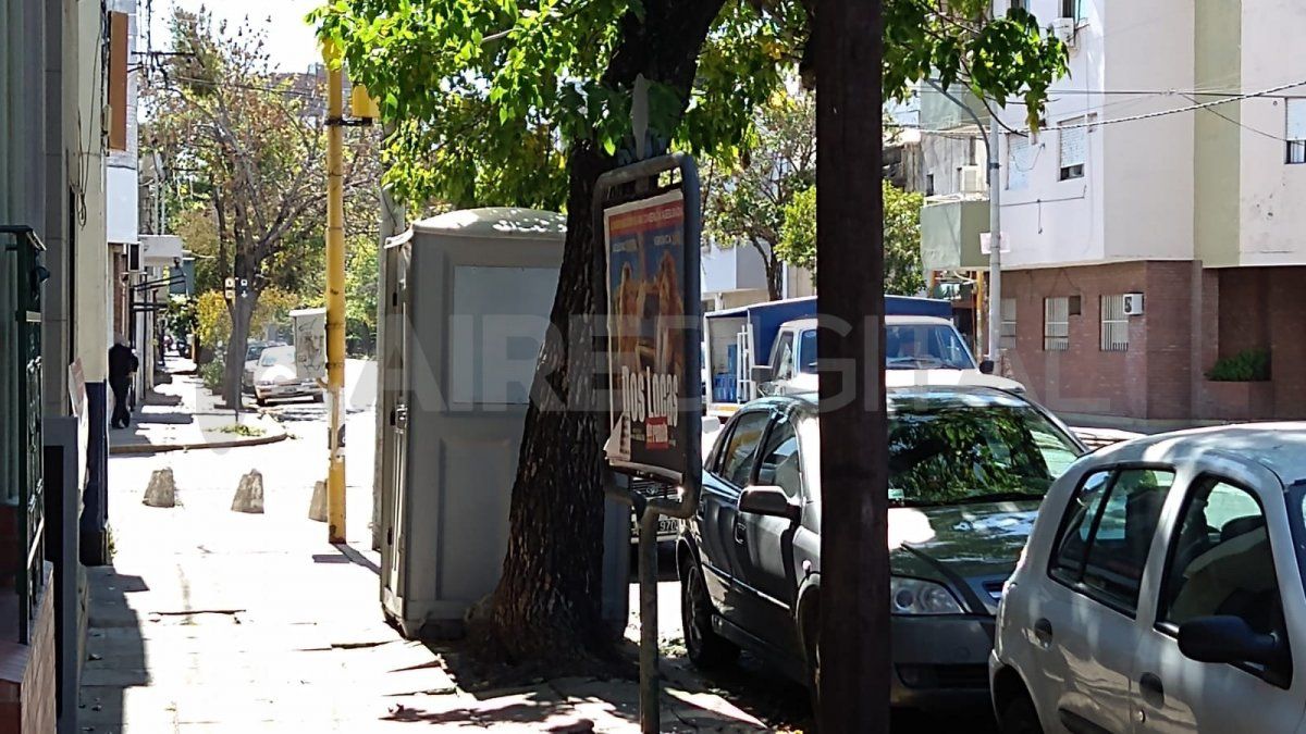 La cabina de la Policía Federal que custodia la zona de la casa del presidente de la Corte Suprema de Justicia de la Nación, Horacio Rosatti. 
