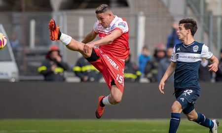 Jonathan Sandoval, de 34 años, está muy cerca de convertirse en jugador de Colón. Resta definir cómo se desvinculará de Argentinos Juniors. Jonathan Sandoval, de 34 años, está muy cerca de convertirse en jugador de Colón. Resta definir cómo se desvinculará de Argentinos Juniors.
