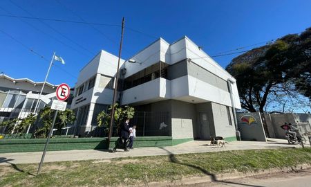 El hecho ocurrió en la escuela situada en Vieytes al 5300. El hecho ocurrió en la escuela situada en Vieytes al 5300.