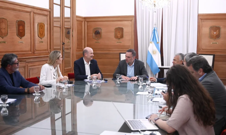 Los consejeros tienen en sus manos el borrador del documento que enviarán al Congreso. No hay precisiones sobre el formato de la oficialización Los consejeros tienen en sus manos el borrador del documento que enviarán al Congreso. No hay precisiones sobre el formato de la oficialización
