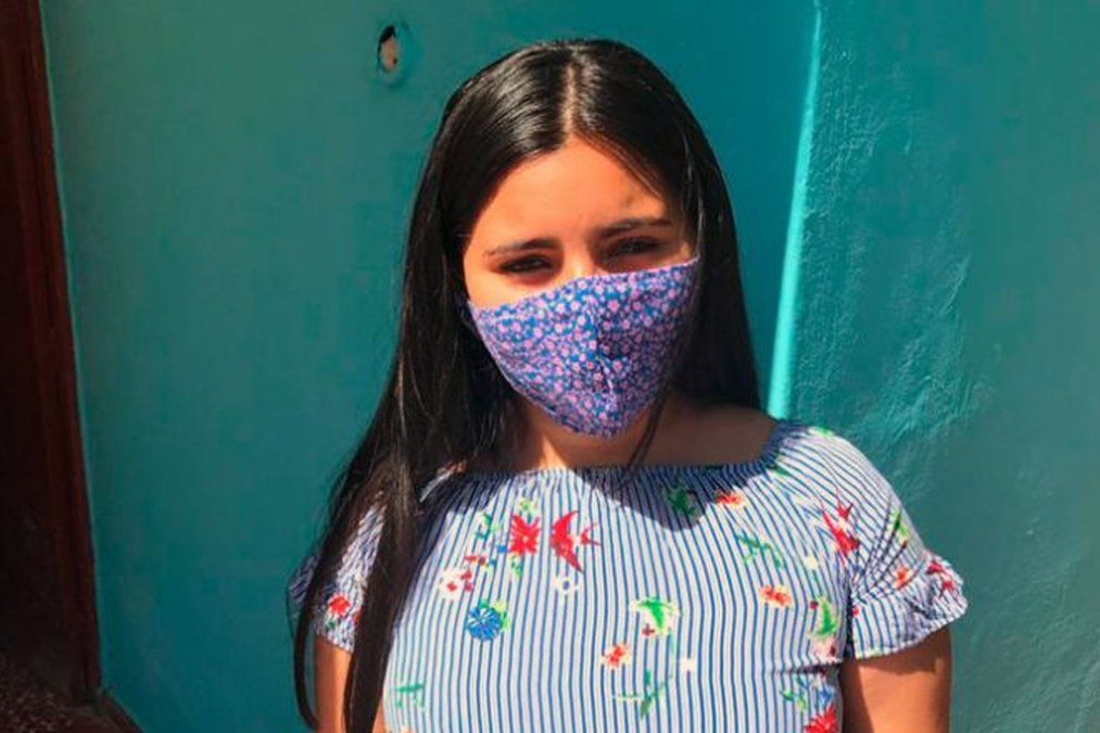 Rocío González Lescano, una joven cordobesa de 17 años que culminó sus estudios secundarios