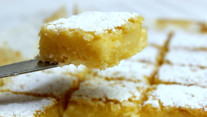 La receta fácil y rápida de Maru Botana para hacer cuadraditos de limón