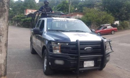 apunalaron a un jefe municipal en mexico: murio camino al hospital apunalaron a un jefe municipal en mexico: murio camino al hospital