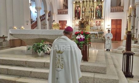 La estampa fue bendecida por el Arzobispo de Santa Fe, Monseñor Sergio Fenoy. La estampa fue bendecida por el Arzobispo de Santa Fe, Monseñor Sergio Fenoy.