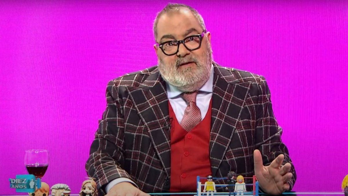 Luego, cuando Marina contó que el programa había promediado 1.8, Lanata lanzó: "¡Un desastre!".