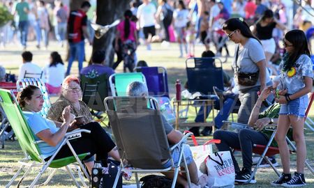 A partir de este sábado, las condiciones comenzarán a mejorar con un leve descenso de las temperaturas. A partir de este sábado, las condiciones comenzarán a mejorar con un leve descenso de las temperaturas.
