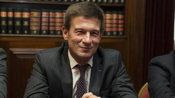 El juez Julián Ercolini tramitará las causas que se vinculan con la megaestafa conocida como “Generación Zoe”. El juez Julián Ercolini tramitará las causas que se vinculan con la megaestafa conocida como “Generación Zoe”.
