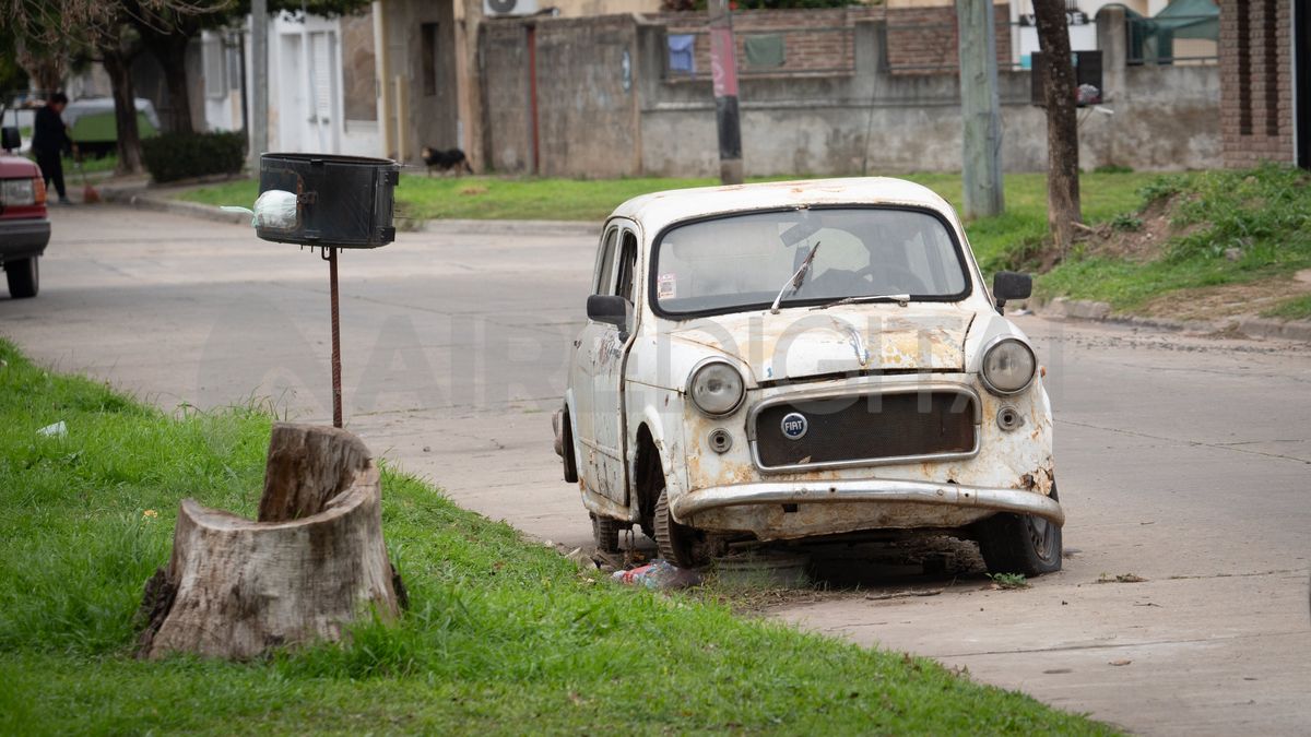 Ciudad de Santa Fe: preocupación por un adolescente que vive en una auto&nbsp;