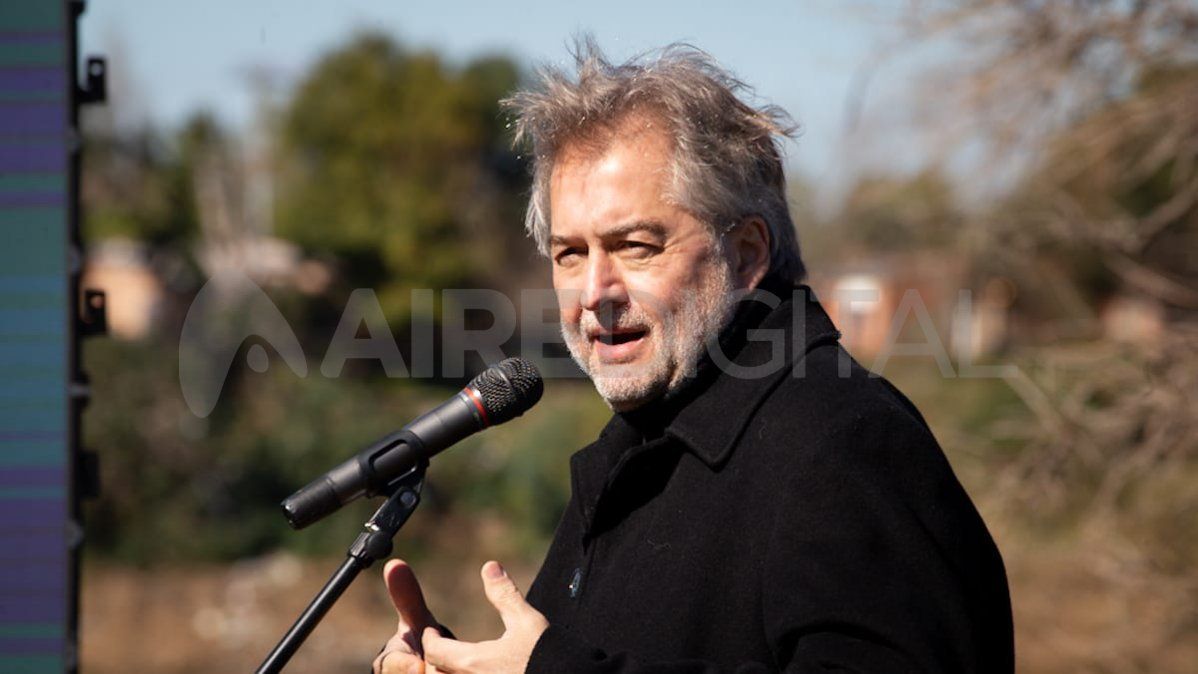 Roberto Mirabella valoró a los integrantes de las listas de precandidatos a diputados y senadores nacionales.