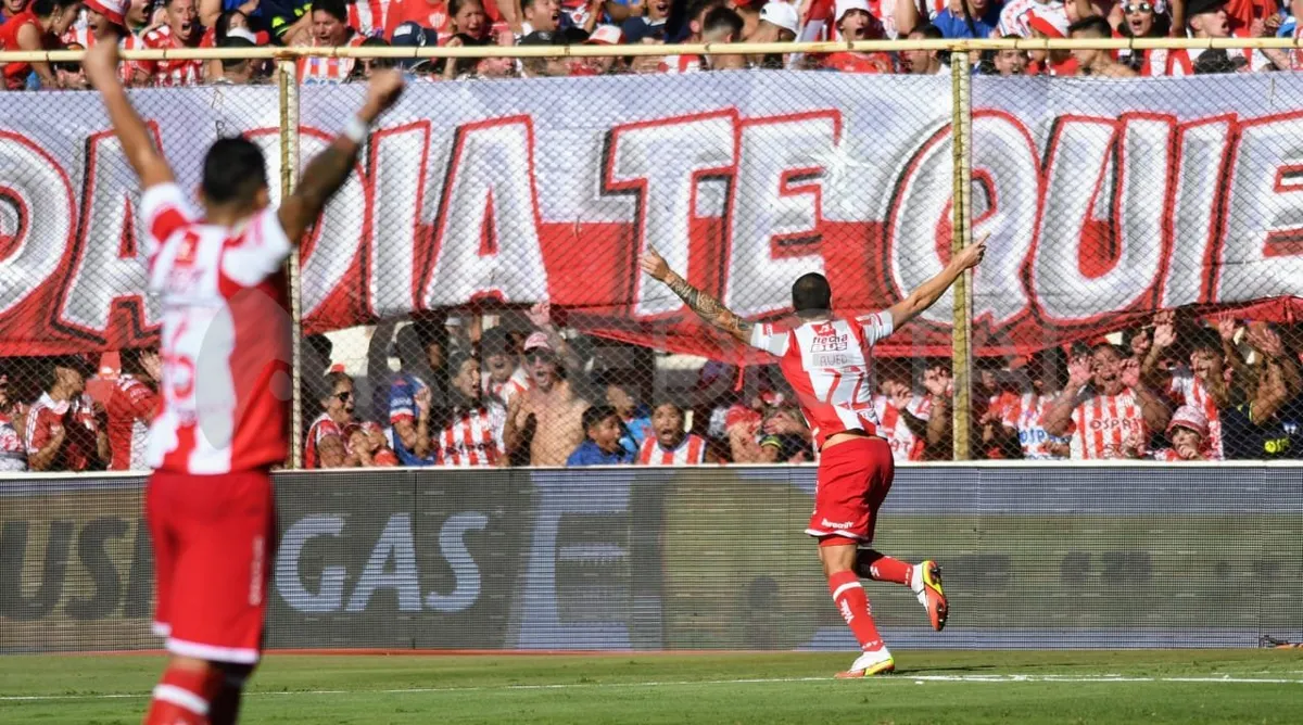 El Club Atlético Unión y el Club Atlético Colón vuelven a verse las caras este domingo por la cuarta fecha de la Liga Profesional de Fútbol (LPF).