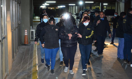 La enfermera fue detenida este viernes en el marco de la causa por la muerte de bebés en Córdoba. La enfermera fue detenida este viernes en el marco de la causa por la muerte de bebés en Córdoba.