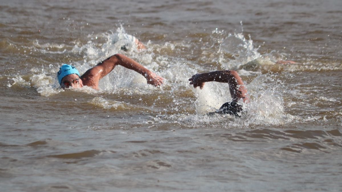 Una de las bajas para la Maratón Santa Fe-Coronda es la de un excampeón mundial de aguas abiertas.