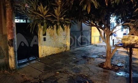 Un hombre murió acribillado en la puerta de su casa este sábado a la tarde en Rosario. Un hombre murió acribillado en la puerta de su casa este sábado a la tarde en Rosario.
