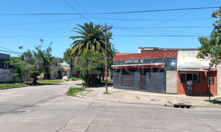 Las jovenes fueron abordadas en inmediaciones de Vera Mugica e Independencia Las jovenes fueron abordadas en inmediaciones de Vera Mugica e Independencia