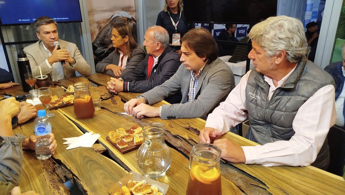El gobernador chaqueño y los presidentes de CRA