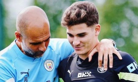 julian alvarez ya llego maduro al city, elogio su companero kevin de bruyne julian alvarez ya llego maduro al city, elogio su companero kevin de bruyne
