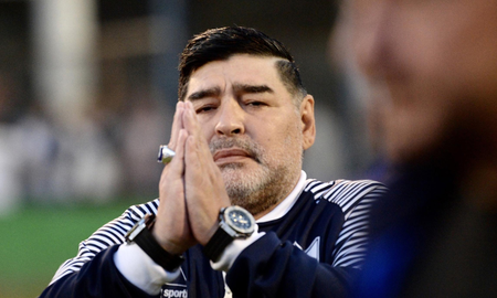 La frase significativa de la tumba de Diego Maradona La frase significativa de la tumba de Diego Maradona