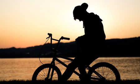Viajó desde Alemania para recorrer la cordillera en bici y le robaron todo