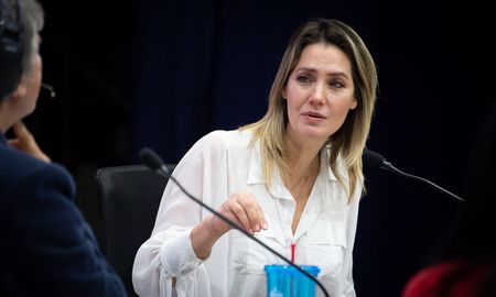 El rol de la actual senadora nacional en la política santafesina es todavía una incógnita. El rol de la actual senadora nacional en la política santafesina es todavía una incógnita.