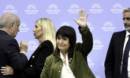 La jefa de Seguridad lamentó que al asumir este nuevo desafío bajo la presidencia de Javier Milei se encontró “con muchos planes desmantelados y muchos retrocesos en materia de seguridad”. La jefa de Seguridad lamentó que al asumir este nuevo desafío bajo la presidencia de Javier Milei se encontró “con muchos planes desmantelados y muchos retrocesos en materia de seguridad”.