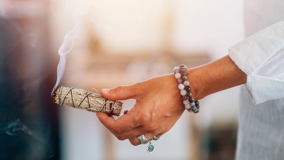 El ritual de la puerta es una práctica poderosa y accesible que te ayudará a mayo con la mejor energía.