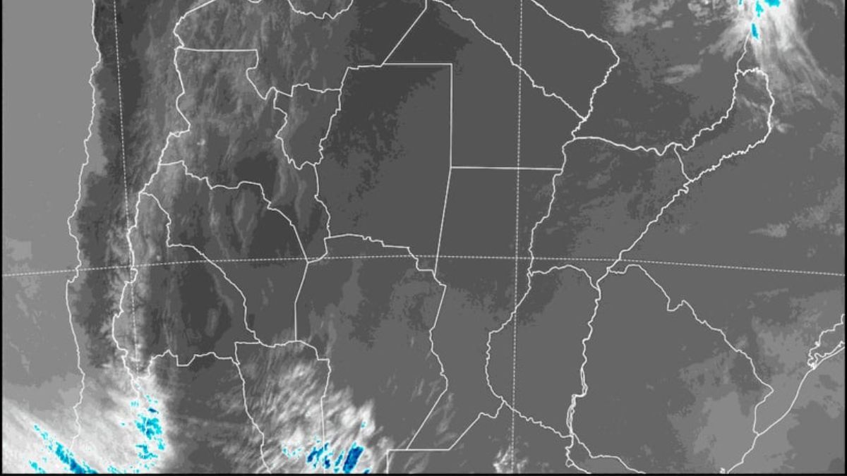 Las imágenes satelitales muestran que el aire frío y húmedo que ingresa desde el sur de Cuyo generó nubosidad en las provincias de Mendoza, San Luis y el sur de Córdoba.