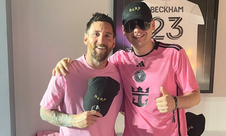 Se filtró la foto que Bizarrap no quería que vean: sin lentes ni gorra junto a Lionel Messi Se filtró la foto que Bizarrap no quería que vean: sin lentes ni gorra junto a Lionel Messi