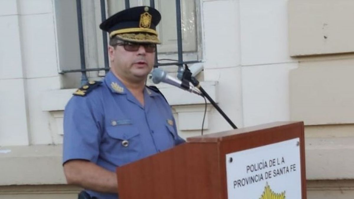 Ariel Zancocchia era hasta este jueves subjefe de Policía de Santa Fe. Aparece entre los sospechados y fue apartado del cargo. Los posibles delitos se produjeron durante 2019.