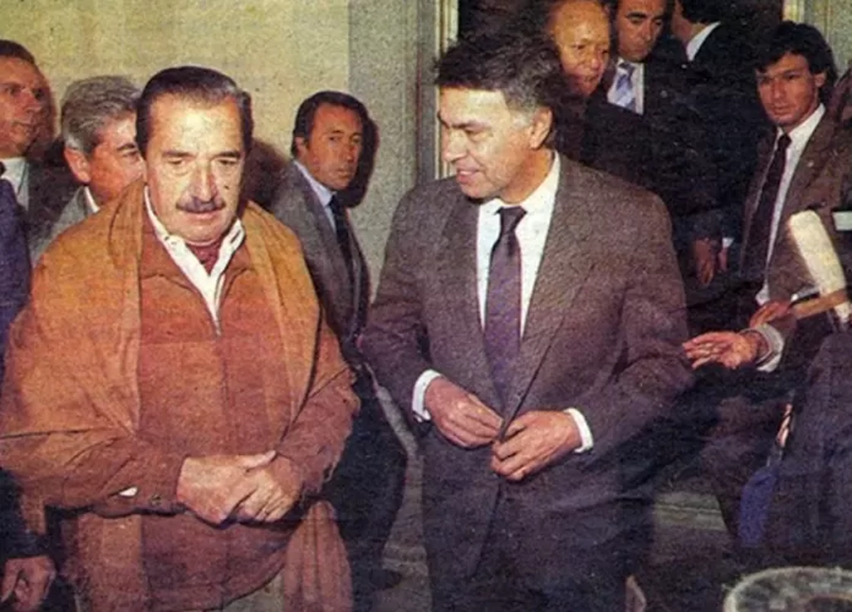 El expresidente Raúl Alfonsín en aquella tarde en San Nicolás.