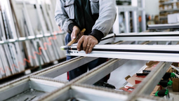 altText(El Gobierno nacional prorrogó la eliminación de las retenciones de acero, aluminio y derivados)}