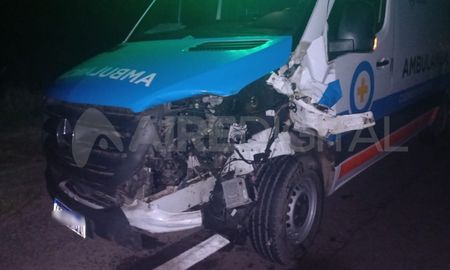 Una ambulancia chocó una vaca y dejó 24 horas sin servicio a una ciudad santafesina Una ambulancia chocó una vaca y dejó 24 horas sin servicio a una ciudad santafesina